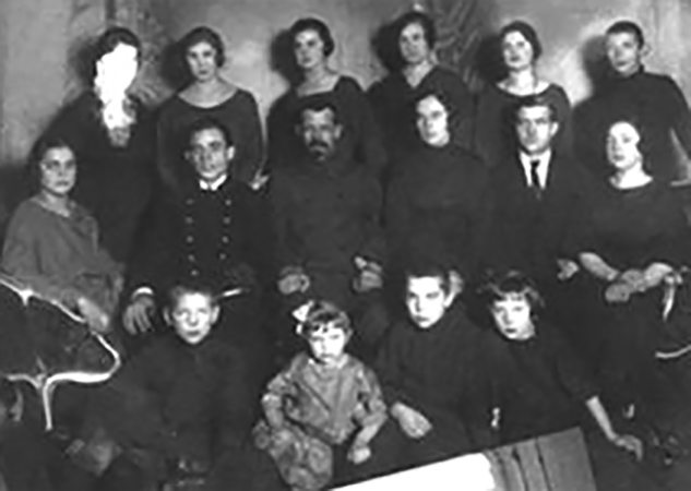 Семья Жженовых в 20-ые годы