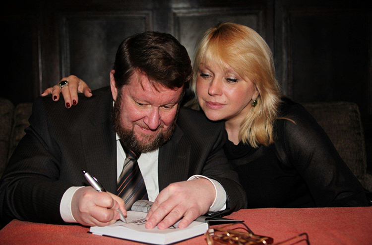 Евгений Сатановский с женой