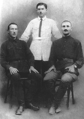 Нурий Цагов, Али Шогенцуков, Мухамед Цагов (1919)