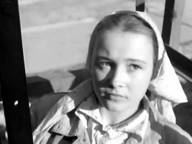 В фильме «Улица молодости» (1958)