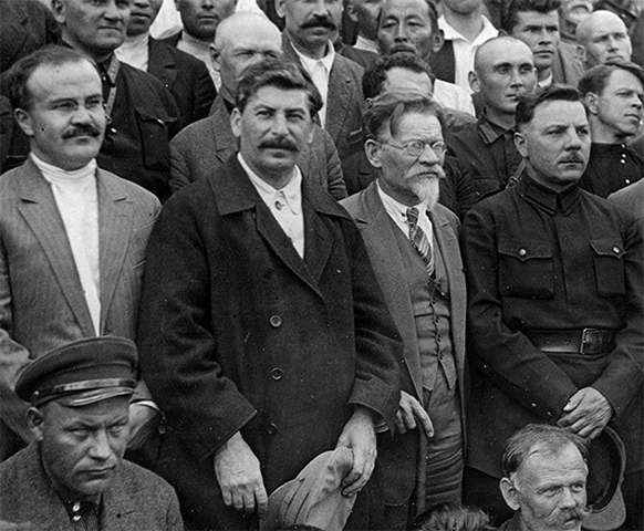 Молотов, Сталин, Калинин, Ворошилов (1930)