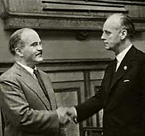 Молотов и Риббентроп (23 августа 1939)
