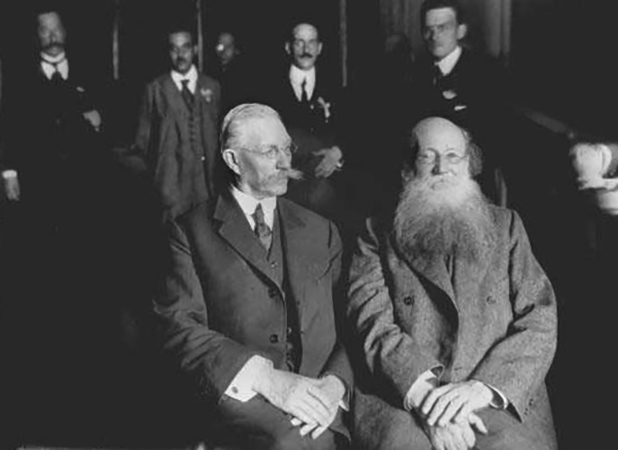 П. Милюков  и П. Кропоткин (Государственное совещание, 1917)