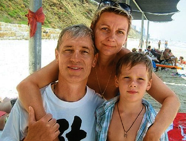 С женой и сыном