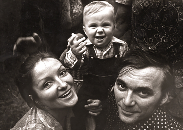 С женой Ларисой и сыном Антоном