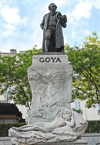 Памятник Франсиско Гойя в Мадриде