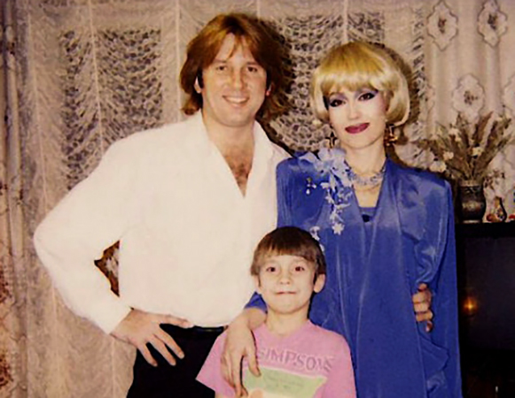 С женой Светланой и сыном Олегом