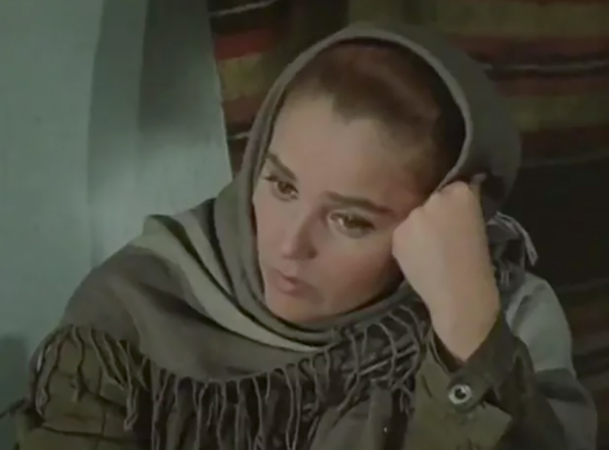 В фильме «Фронт за околицей» (1969)