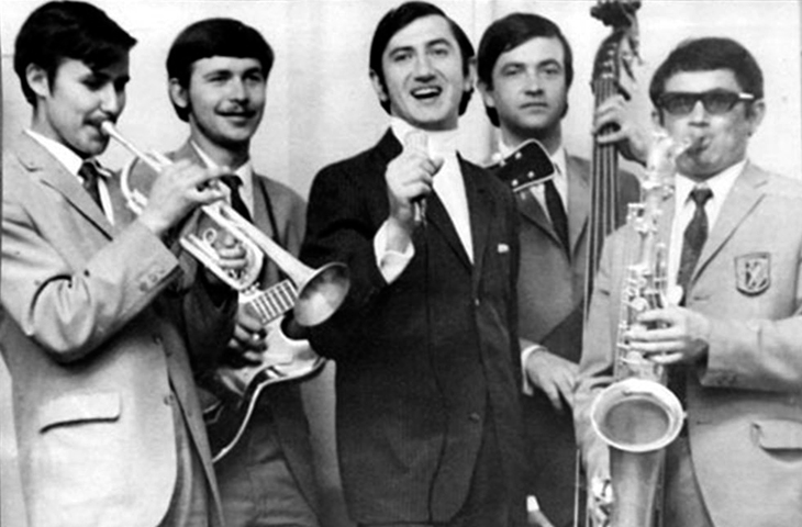 Анатолий Ярмоленко (в центре) в 1969 году - солист Гомельской филармонии