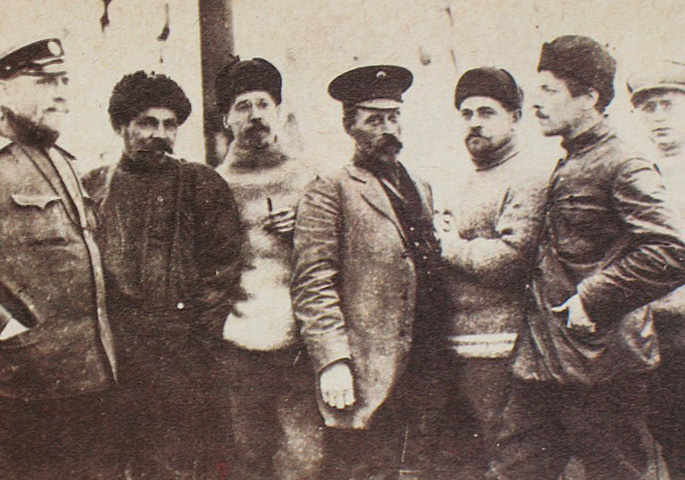 Георгий Седов вместе с участниками экспедиции
