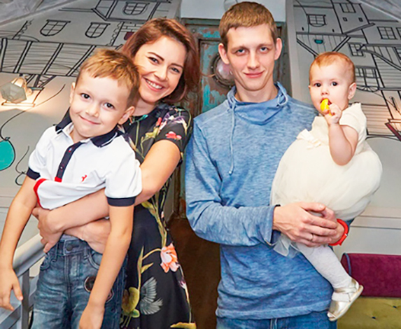 Юрий Никулин-младший с семьей
