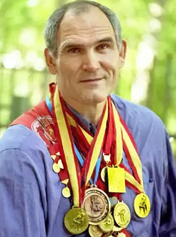 Александр Пушница с медалями