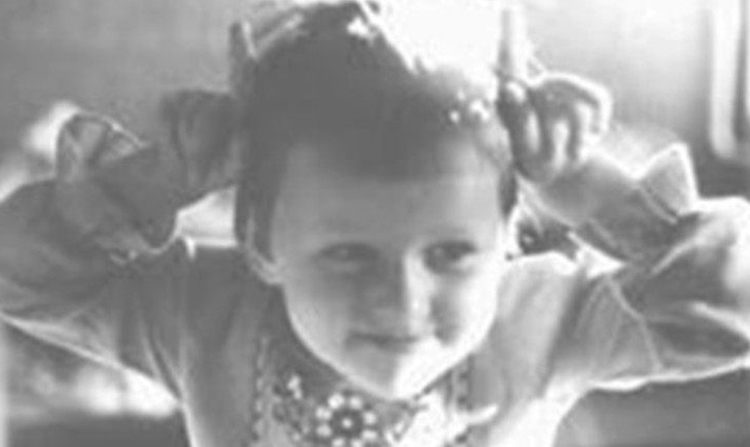 Ольга Медынич в детстве