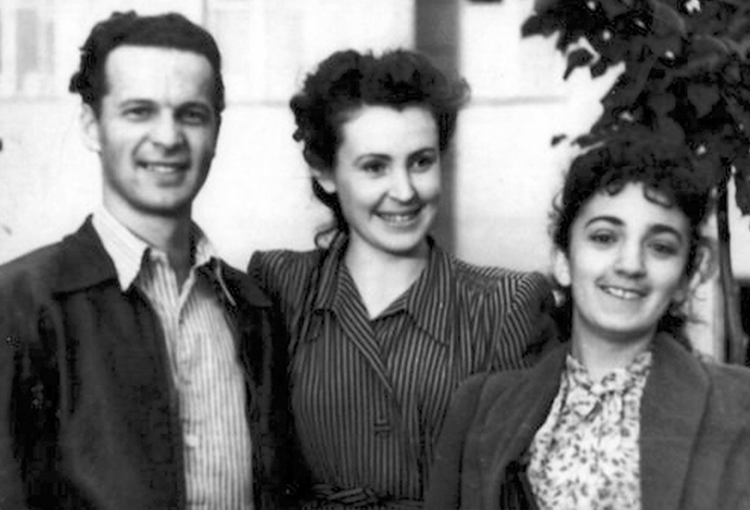 Татьяна Лиознова (справа) с режиссером С. Ростоцким и редактором Н. Каспэ (1955)