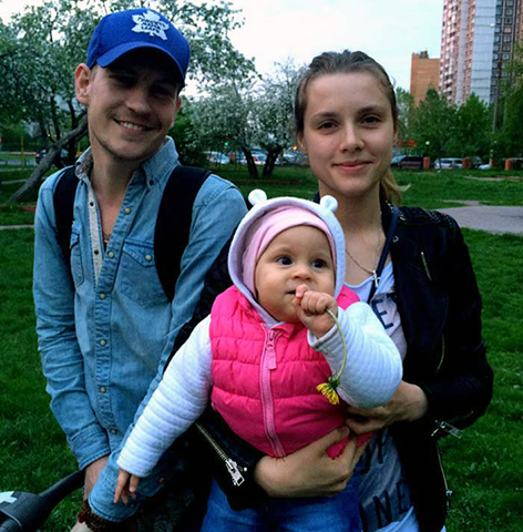С женой и дочерью Варварой