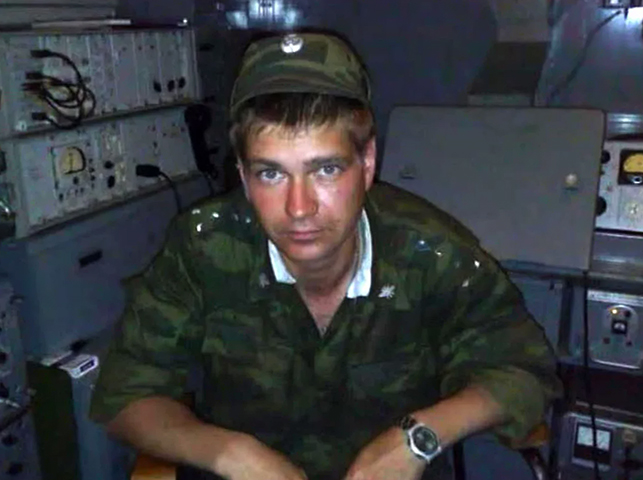 Офицер Сергей Солнечников