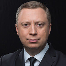 Эдуард Петров — биография журналиста