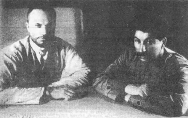 Егоров и Сталин около Львова. 1920 г.