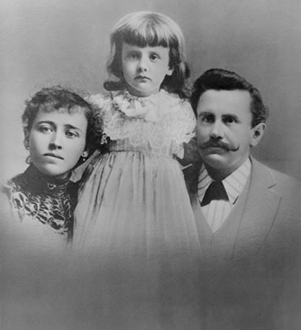 С первой женой Атоль Эстес и дочерью Маргарет
