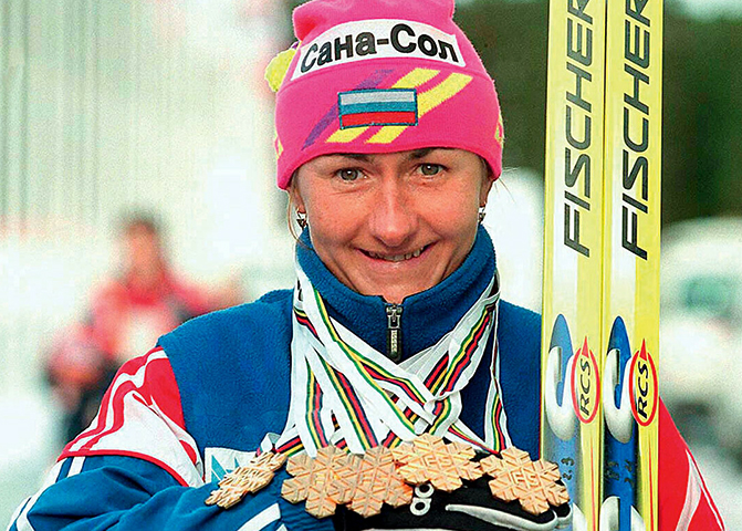 Елена Вяльбе с медалями