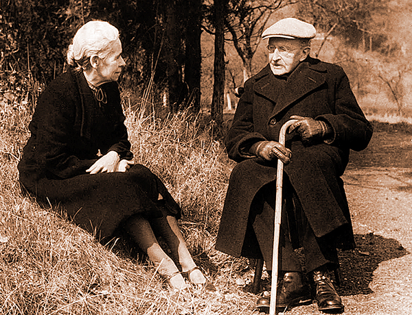 Со второй женой Маргаритой фон Хёсслин в старости