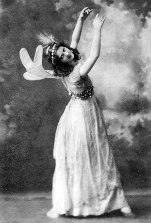 Дункан в роли феи в  пьесе «Сон в летнюю ночь», 1896 г.