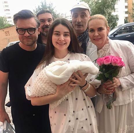 С супругой Марией Козаковой и дочерью Иванной