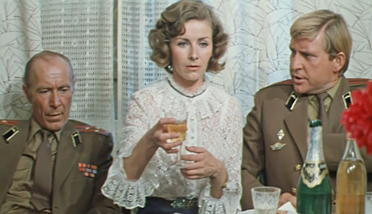 В военной драме «Аты-баты, шли солдаты...» (1976)