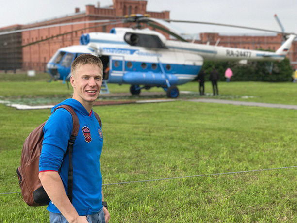 Игорь Малиновский с вертолетом