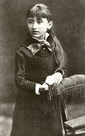 Роза Люксембург в 12 лет (1885 год)