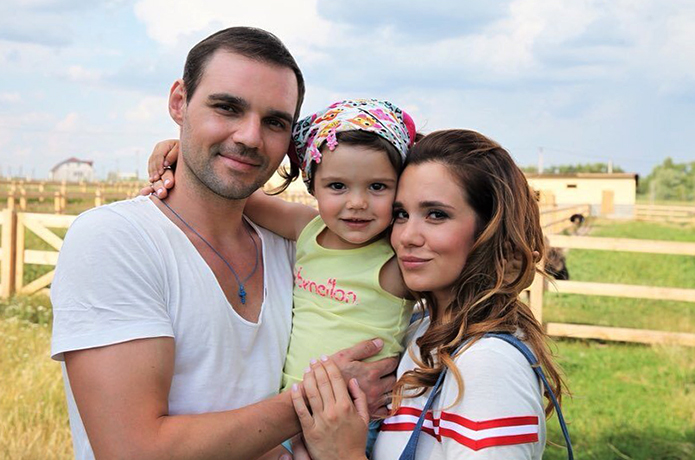 С Артемом Алексеевым и дочерью Василисой