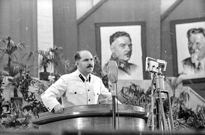 Каганович в 1938 году